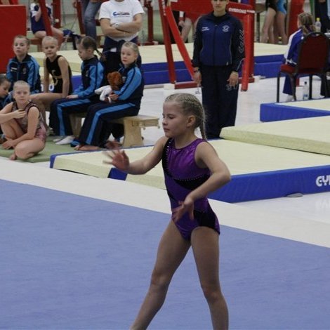 Gymnova_threpamot_2008_600.jpg