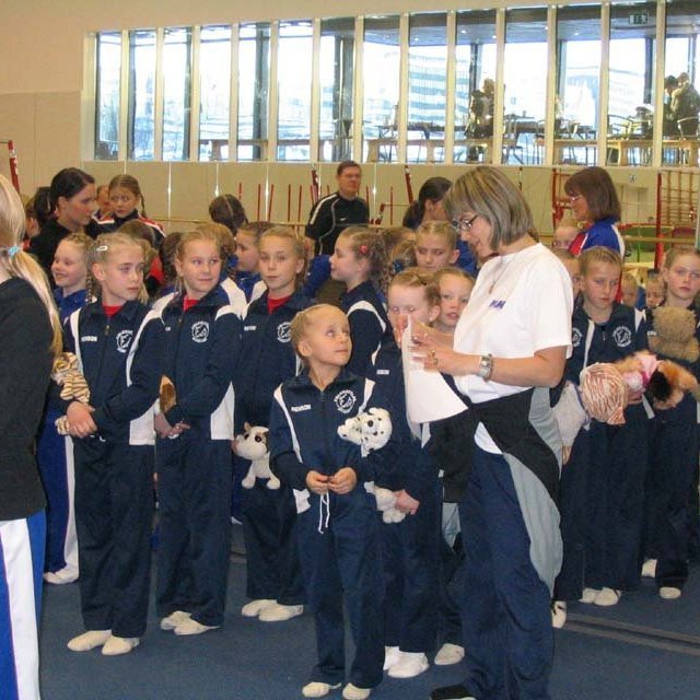 Beðið eftir innmarsinum.